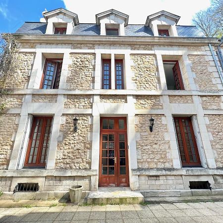 Le Melusine , A 50M De La Gare De Poitiers Apartment Bagian luar foto